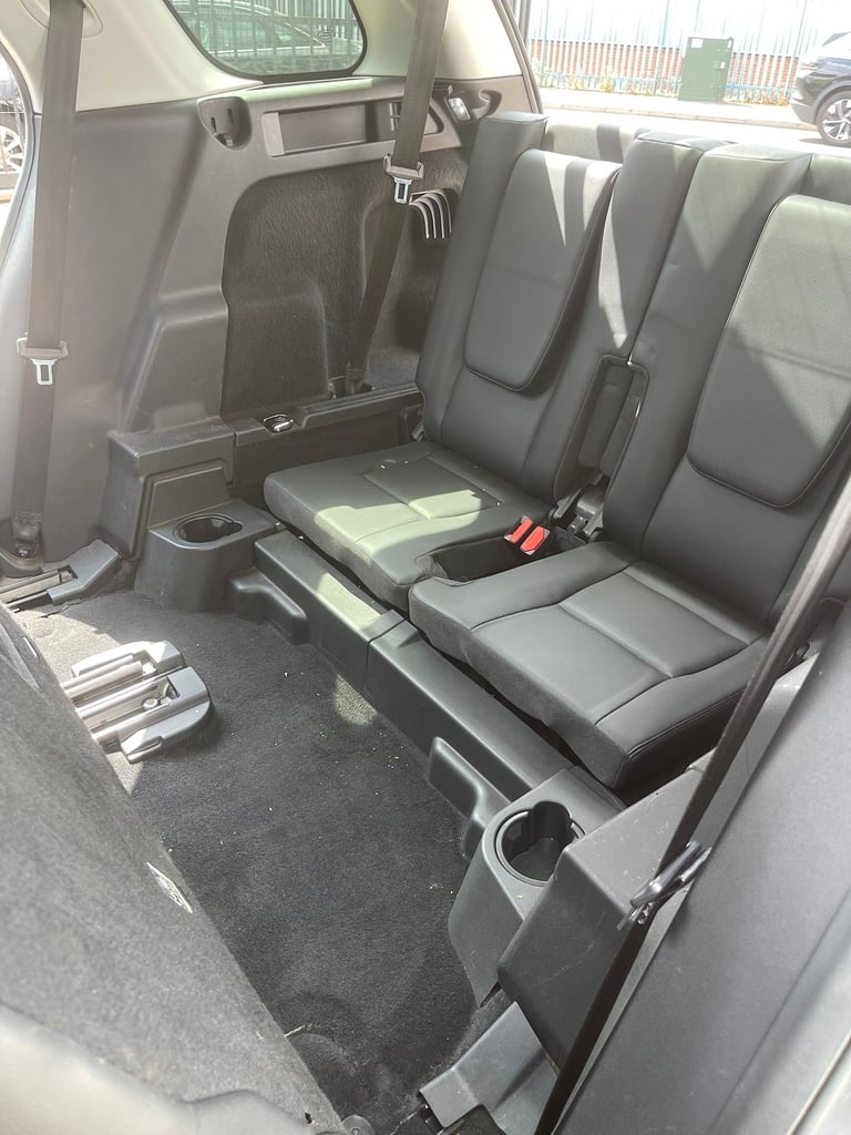 2016 Land Rover Discovery Sport 2.0 TD4 180 SE Tech 5dr Auto ESTATE Diesel Automatic