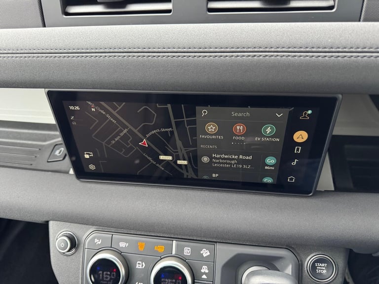 2023 Land Rover Defender 110 2.0 P400e 15.4kWh X-Dynamic SE Auto 4WD Euro 6 (s/s) 5dr ESTATE Petr...