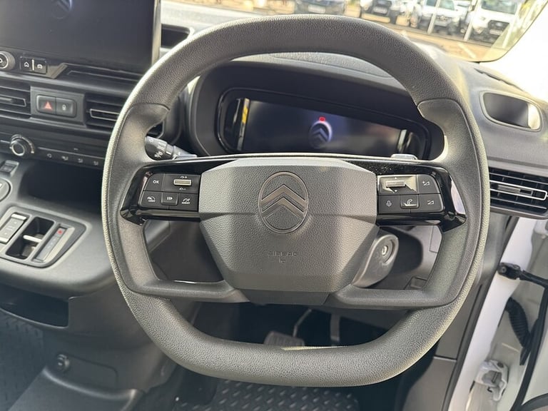 2024 Citroen Berlingo 136ps Driver 52kWh with Air Con, Sat Nav, Rev Cam &amp; Cruise Control Pane...