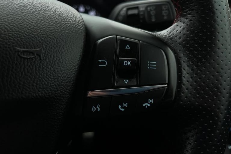 2020 Ford Focus 1.0 EcoBoost 125 ST-Line Nav 5dr - 2 KEYS, DRIVE MODE SELECTOR, CRUISE CONT Hatch...