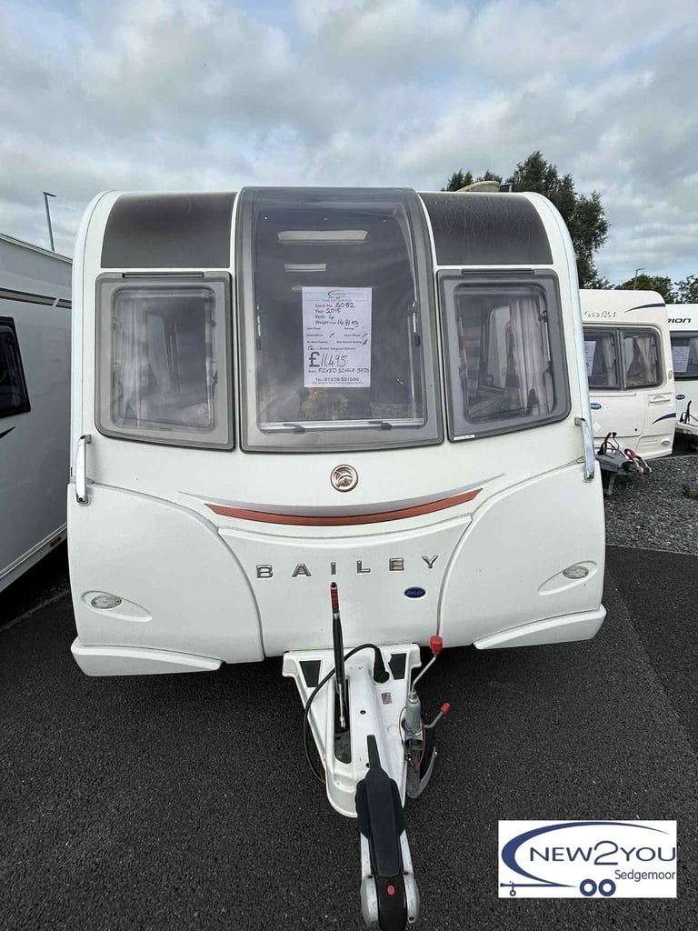 2015 Bailey Unicorn Cadiz 4 berth FIXED SINGLES Caravan - STOCK NO S082