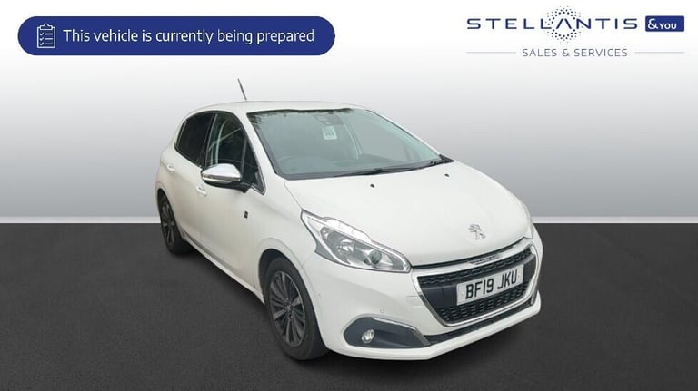 2019 Peugeot 208 1.2 PureTech 82 Tech Edition 5dr [Start Stop] HATCHBACK PETROL Manual