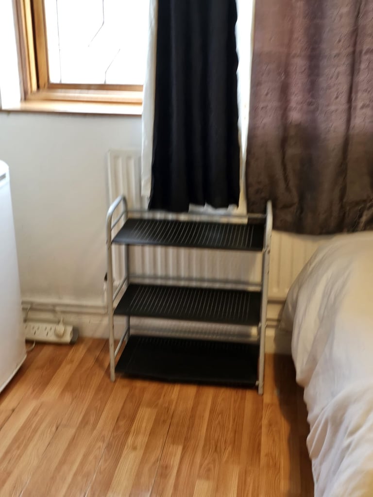 Room share in flat 