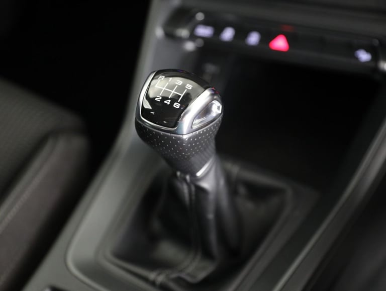 2022 Audi Q3 1.5 TFSI CoD 35 Black Edition SUV 5dr Petrol Manual Euro 6 (s/s) (150 ps) Petrol Manual