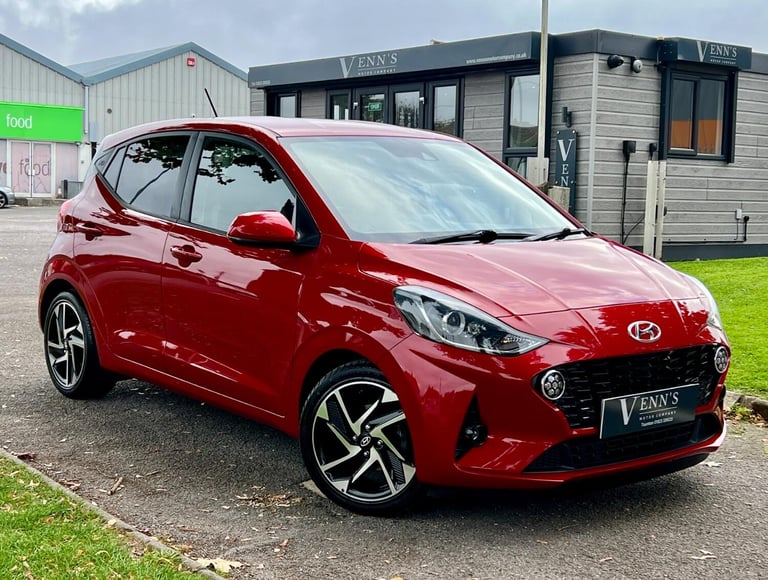 image for HYUNDAI I10 1.2 Premium Automatic 2022