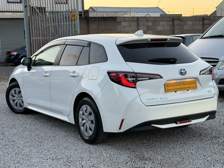 2022 Toyota Corolla TOURING ESTATE GX WHITE 1.8L PETROL HYBRID ELECTRIC AUTOMATIC 5 SEATER Estate...