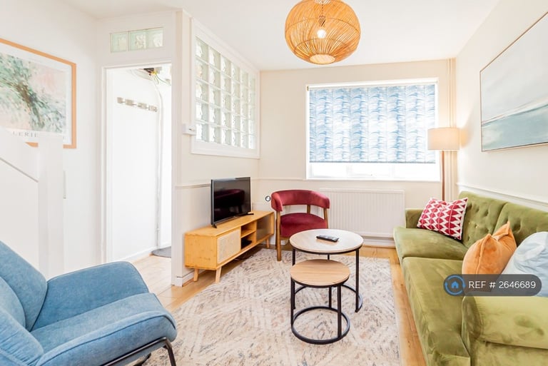 2 bedroom house in Highland Street, Southsea, PO4 (2 bed) (#2646689)