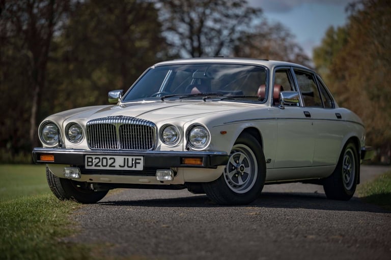 1984 Daimler 4.2  PETROL Automatic