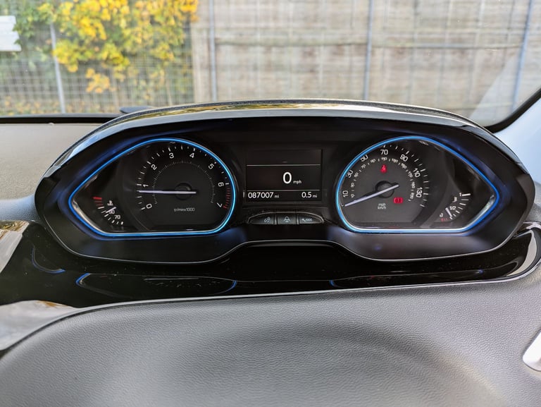 2013 Peugeot Intuitive, 208 VTI, 1.2 Petrol, 3dr, Manual