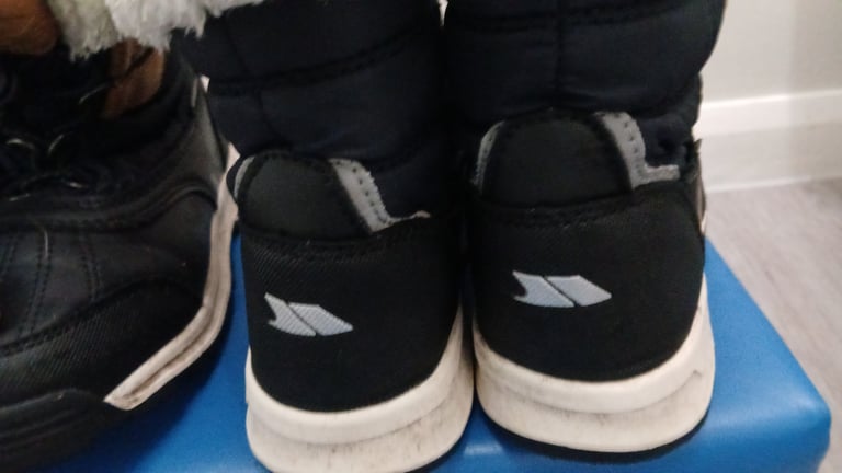 Snow Boots x2