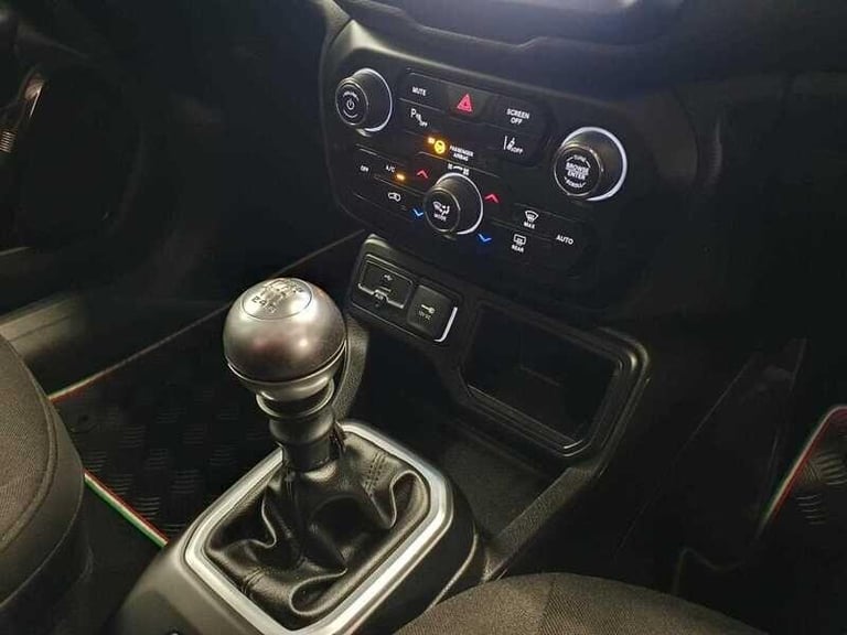 2020 Jeep Renegade 1.0 GSE T3 Night Eagle SUV 5dr ESTATE Petrol Manual