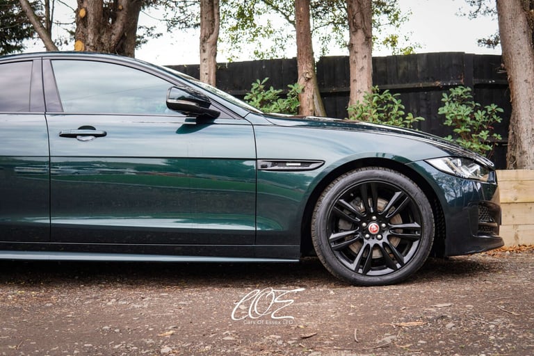 2016 Jaguar XE 2.0 XE R-Sport i Auto 4dr Saloon Petrol Automatic