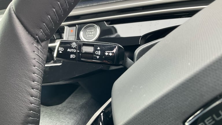 2025 Peugeot 3008 1.2 Hybrid 136 Allure 5dr e-DSC6 Petrol Estate Estate Petrol Automatic