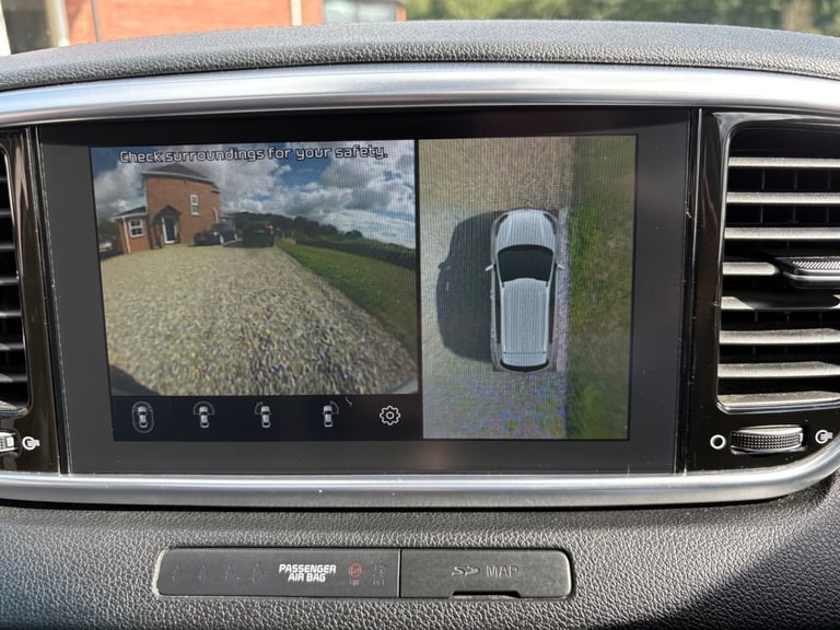 Kia Sportage 2.0 Diesel ISG 4 AWD Auto.Heated leather,reverse camera,pan roof