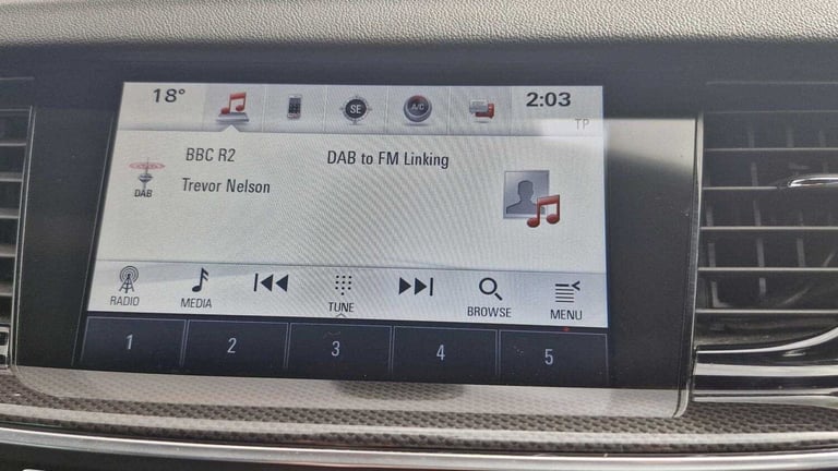 2018 Vauxhall Insignia 2.0 Turbo D SRi Vx-line Nav 5dr HATCHBACK DIESEL Manual