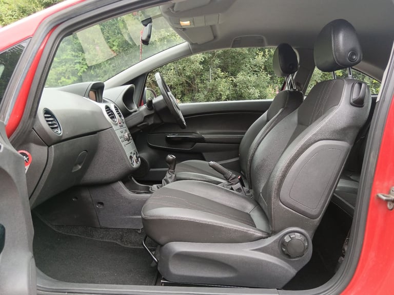 2013 Vauxhall Corsa 1.0 Petrol - £35 Annual Road Tax - MOT May 2026 - 80695 Miles - Cheap to Insure