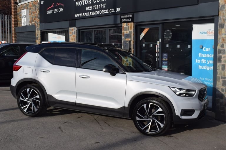 2019 Volvo XC40 2.0 D3 R DESIGN Pro 5dr Geartronic ESTATE DIESEL Automatic