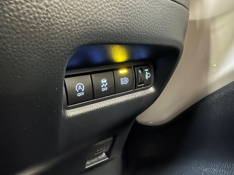 2024 Toyota Aygo X 1.0 VVT-i Edge 5dr HATCHBACK PETROL Manual