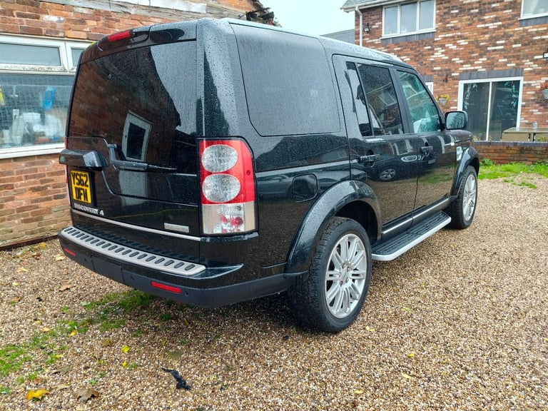 Land Rover Discovery 4 HSE Luxury. Cambelt done. F.S.H. MOT October 2026. Lovely example 