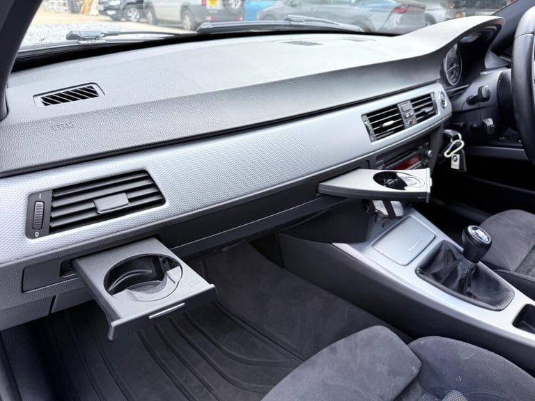 2011 BMW 3 Series 2.0 318i M Sport Touring Euro 5 (s/s) 5dr ESTATE Petrol Manual