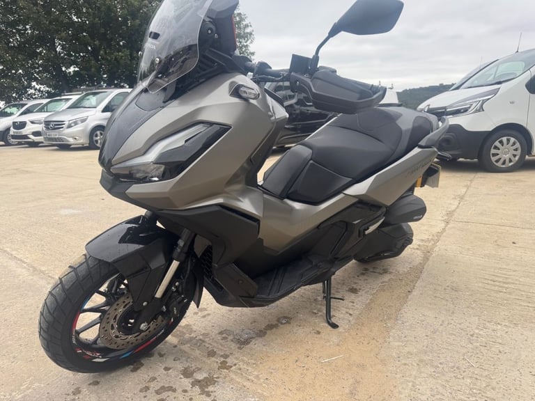 2025 Honda ADV 350 350 Scooter Petrol CVT V-Belt Euro 5 (29 ps) Scooter Petrol Automatic