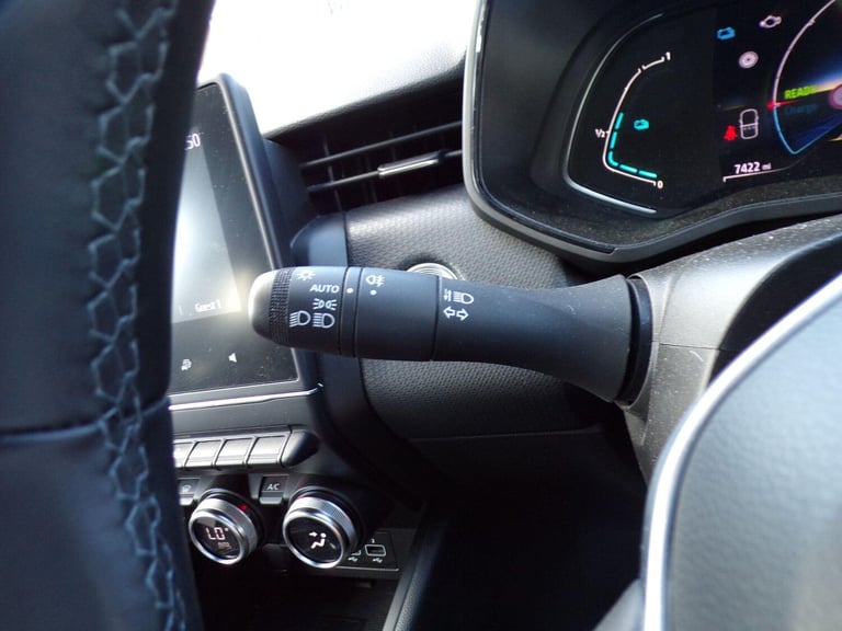 2023 Renault Clio Evolution E-TECH Hybrid 145 Auto MY22 HATCHBACK Petrol/Electric Hybrid Automatic