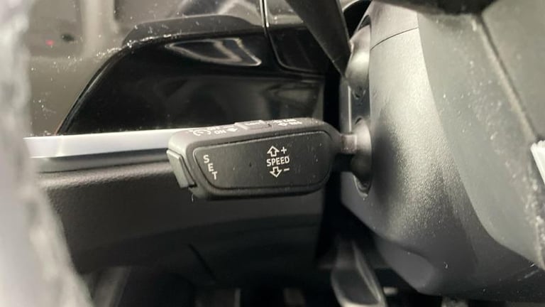 2022 Audi Q3 Sport 35 TFSI  150 PS 6-speed Manual SUV Petrol Manual