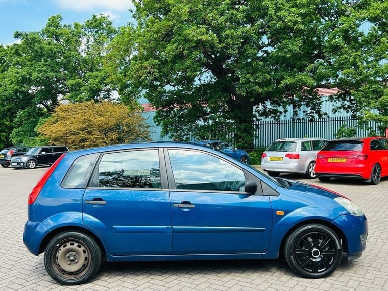 Cheap FORD FIESTA 1.25 STYLE HATCHBACK 5 DOOR PETROL MANUAL (142 G/KM, 74 BHP) for sale in Telford, Shropshire