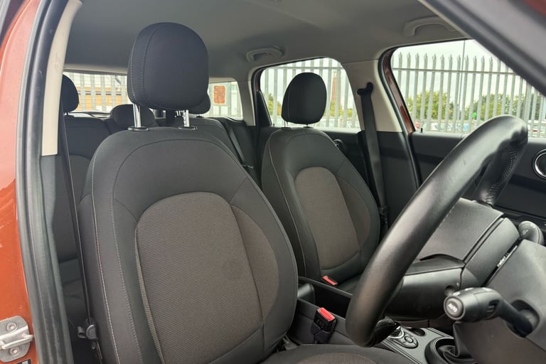 2018 MINI Countryman 1.5 Cooper Classic 5dr Hatchback PETROL Manual