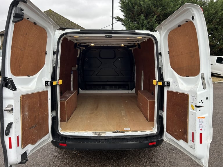 FORD TRANSIT CUSTOM 2.0 130ps 340 EcoBlue +Â