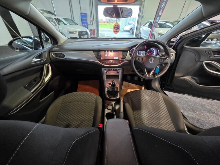2018 68 VAUXHALL ASTRA 1.4I TURBO TECH LINE NAV SPORTS TOURER 5DR PETROL MANUAL 
