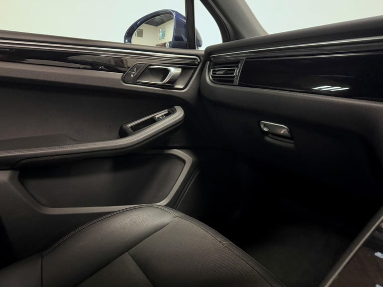 2021 Porsche Macan 2.9T V6 S SUV 5dr Petrol PDK 4WD Euro 6 (s/s) (380 ps) ESTATE Petrol Automatic