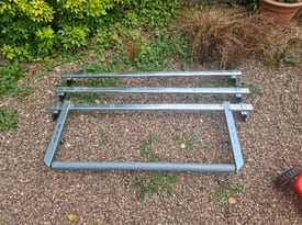 2001 - 2014 renault trafic 3 bar roof rack and roller