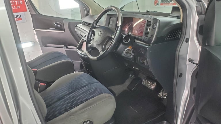 Nissan Elgrand e51 rider 2.5 automatic 8 seater fresh japanese import 2007
