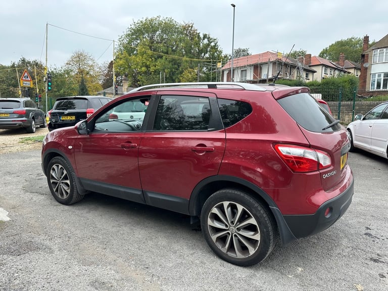 2011 Nissan Qashqai 1.6 [117] Tekna 5dr HATCHBACK Petrol Manual