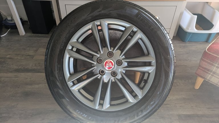 4 x JAGUAR XF 17 inch ALLOY WHEELS 235/55R17 - Metallic Grey - Deliver within 30miles