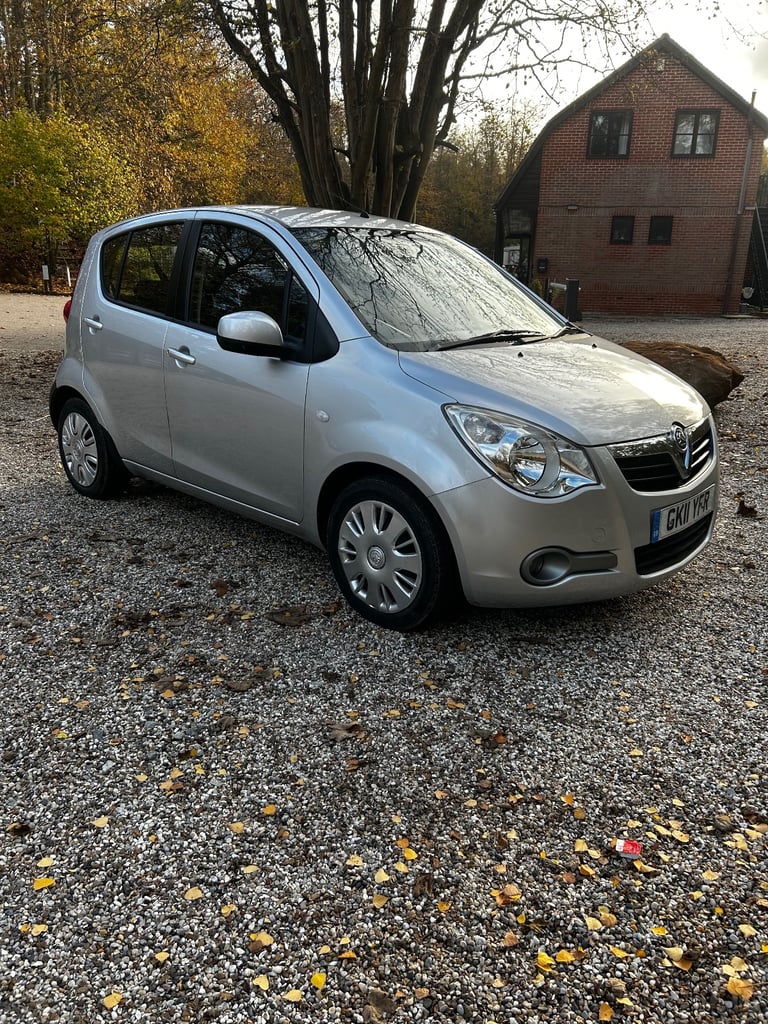 Vauxhall Agila S AC, 1 owner from new, £35 road tax, 1 Year MOT, 2 Keys, service history! 