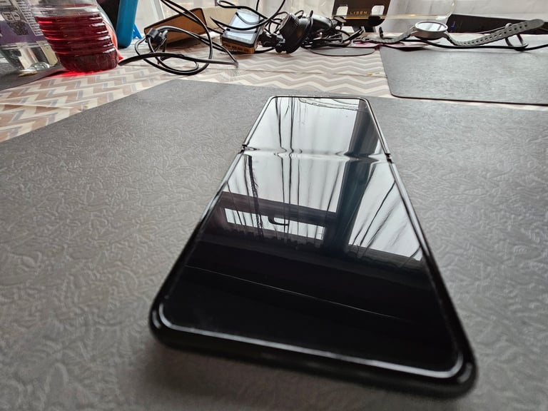 Samsung Galaxy Z Flip3 256GB Unlocked