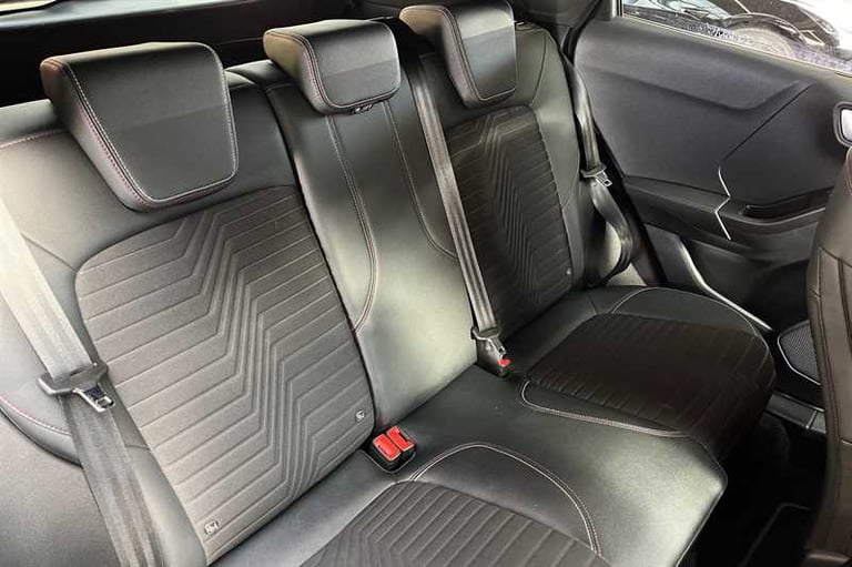 2023 Ford Puma 1.0 EcoBoost Hybrid mHEV Vivid Ruby Edition 5dr HATCHBACK PETROL Manual