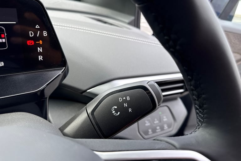 2025 Volkswagen ID.5 Pro 77kWh Match Auto 5dr SUV Automatic