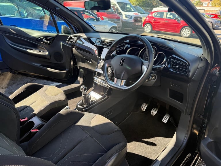 DS AUTOMOBILES DS 3 1.2 PureTech Elegance 2016