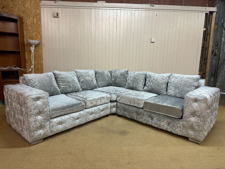 #172 Crush Velvet Silver Corner Sofa - Excellent Condition – Delivery Available