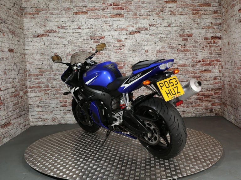 YAMAHA R6 - 2003 Petrol Manual in Blue