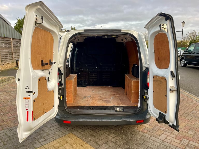 Ford Transit Courier 1.6 TDCI 95 TREND