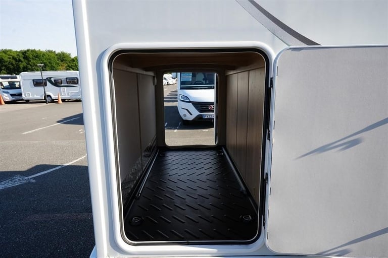 Elddis IMPRESSA 194 PEUGEOT 4 BERTH 4 TRAVEL SEAT MOTORHOME