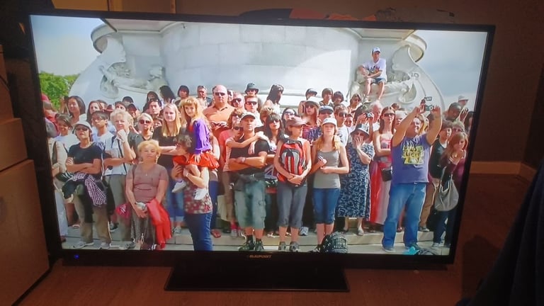 FREE DELIVERY excellent 50 BLAUPUNKT LED full HDTV 1080p freeveiw channels inbuilt 