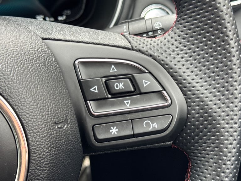 2023 MG MG HS HS Trophy 1.5 PHEV  5dr Hatchback Petrol Parallel PHEV Automatic