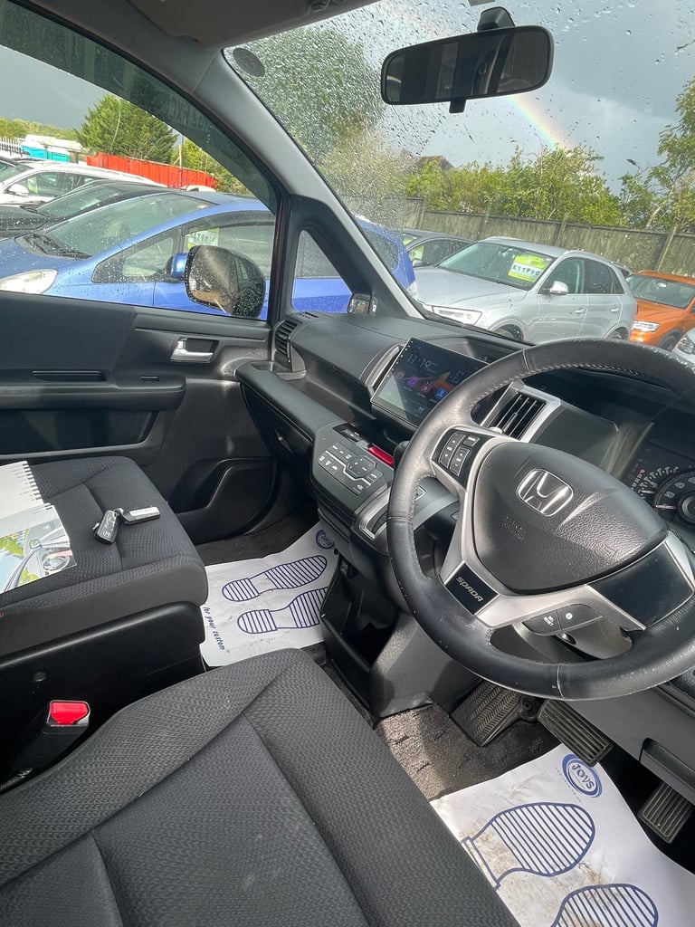 2013 Honda Stepwagon Spada MPV Petrol Automatic