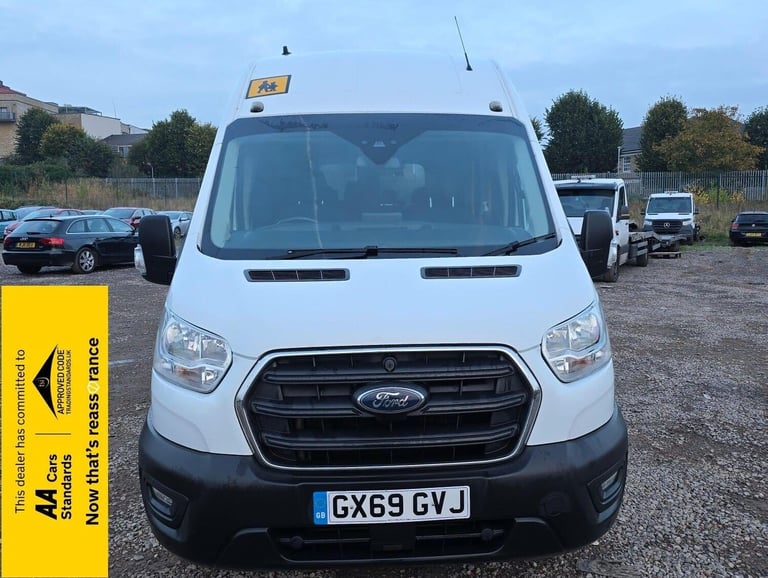 2019 Ford Transit 2.0 460 EcoBlue Trend RWD L4 High Roof Euro 6 (s/s) 5dr (17 Seat, DRW) Minibus ...