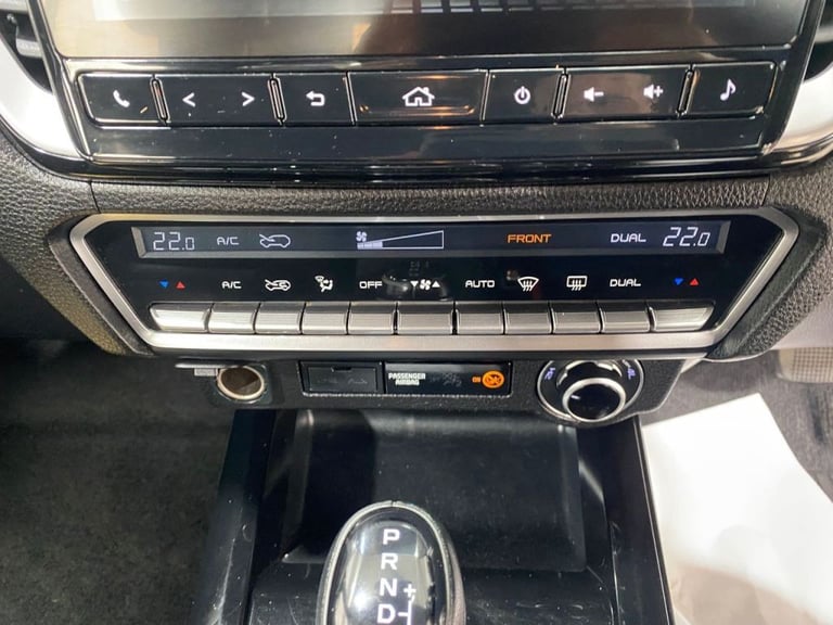  Isuzu D-max 1.9 V-Cross Double Cab 4x4 Auto Diesel